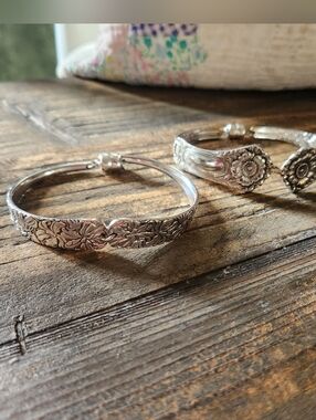 Vintage-Style Silver Floral Spoon Bracelet - Women Jewelry